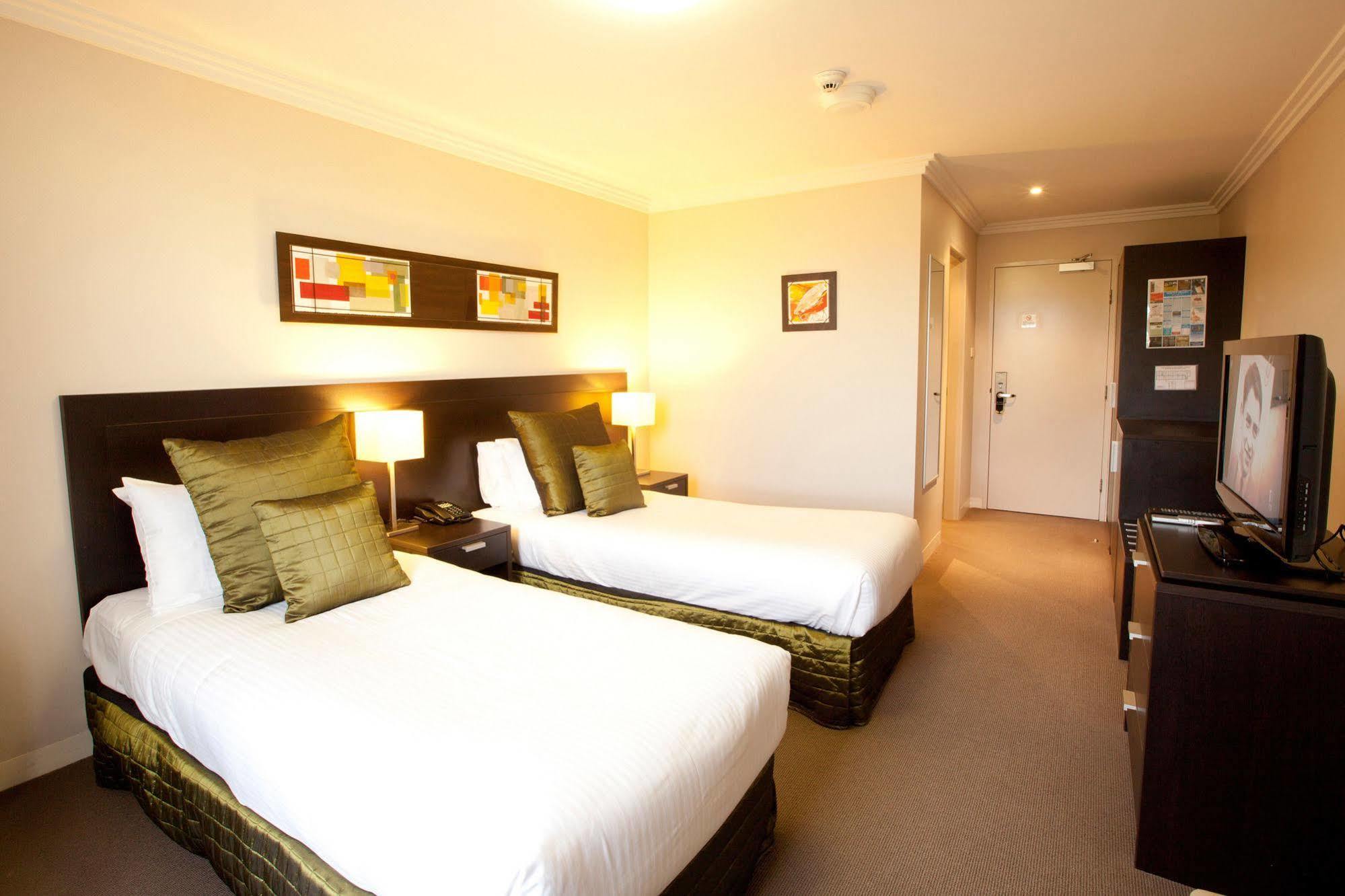 Wine Country Motor Inn Сесснок Экстерьер фото